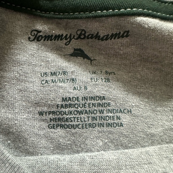 Tommy Bahama kids long sleeve shirt with a Santa Dinosaur size 7/8 like new! - Picture 3 of 3